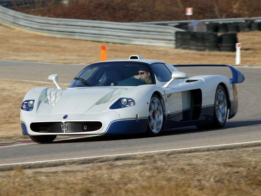  Maserati MC-12 2004 года  (фото 18 из 53)